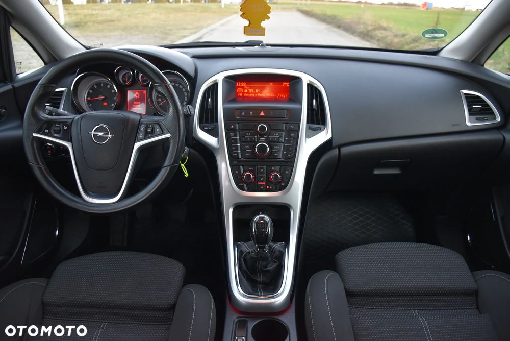 Opel Astra 1.4 Turbo Cosmo - 16