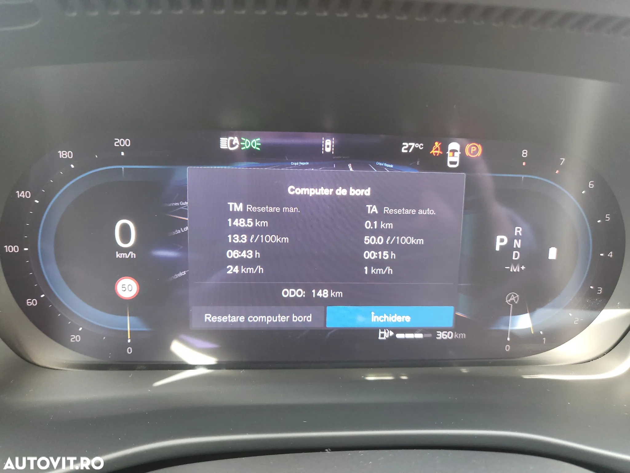 Volvo XC 40 B3 AT FWD MHEV Plus Dark - 24