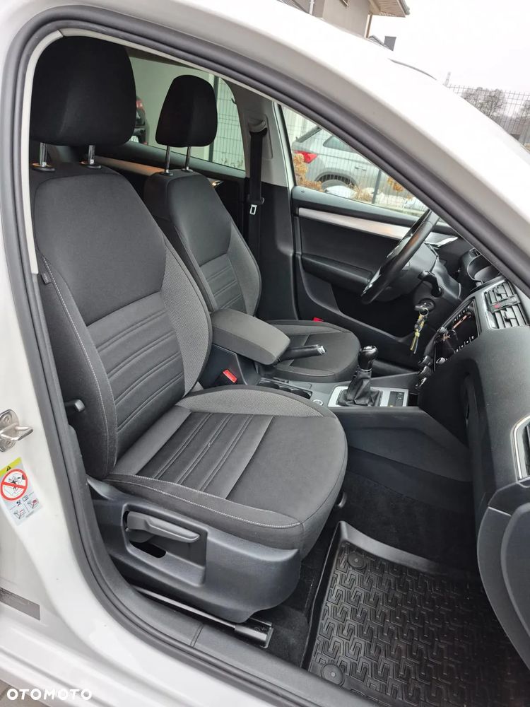 Skoda Octavia 2.0 TDI Style - 8