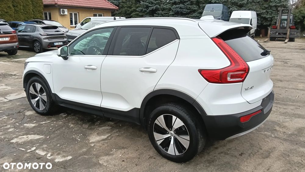 Volvo XC 40 T5 Recharge DKG Ultimate Bright - 4