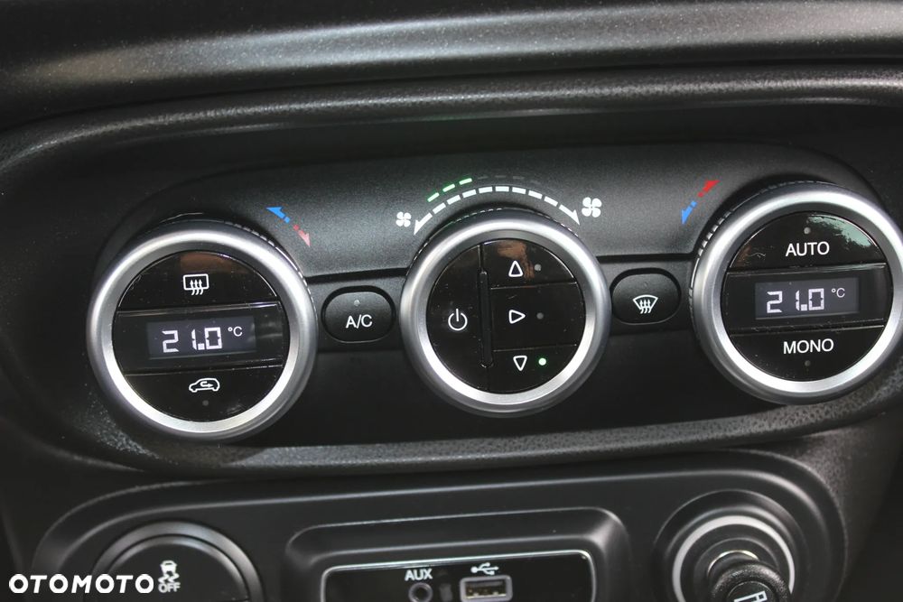 Fiat 500L Cross 1.4 16V T-Jet - 18