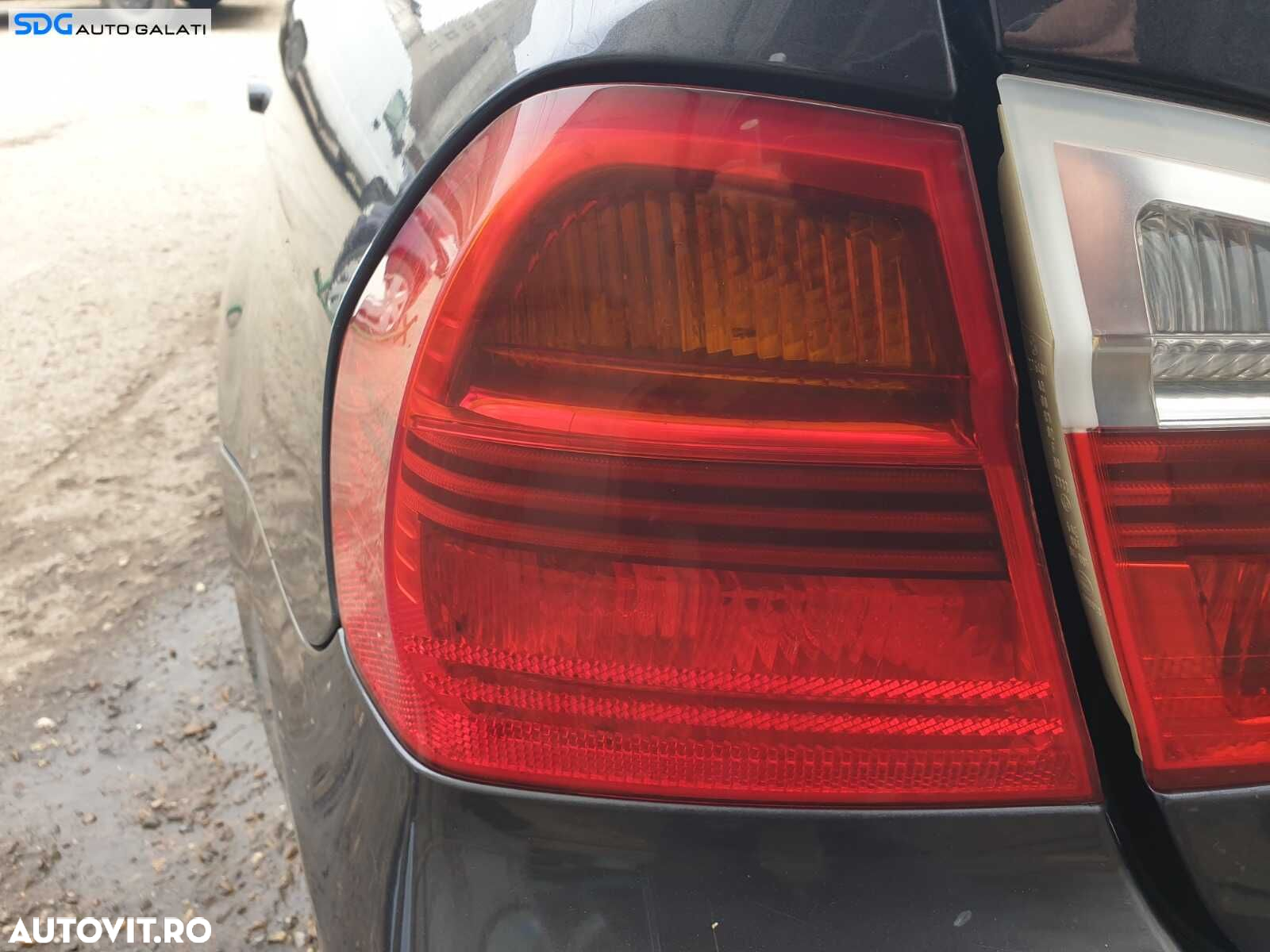 Stop Lampa Tripla Stanga de pe Aripa Caroserie BMW Seria 3 E90 2004 - 2008 [C3457] - 2