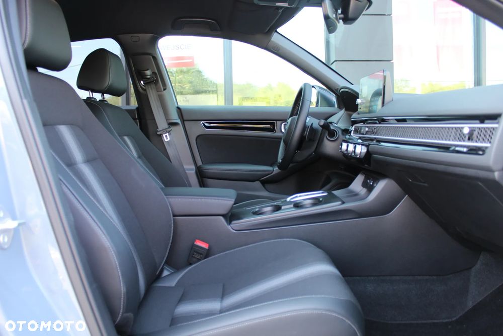 Honda Civic 2.0 i-MMD Sport CVT - 14