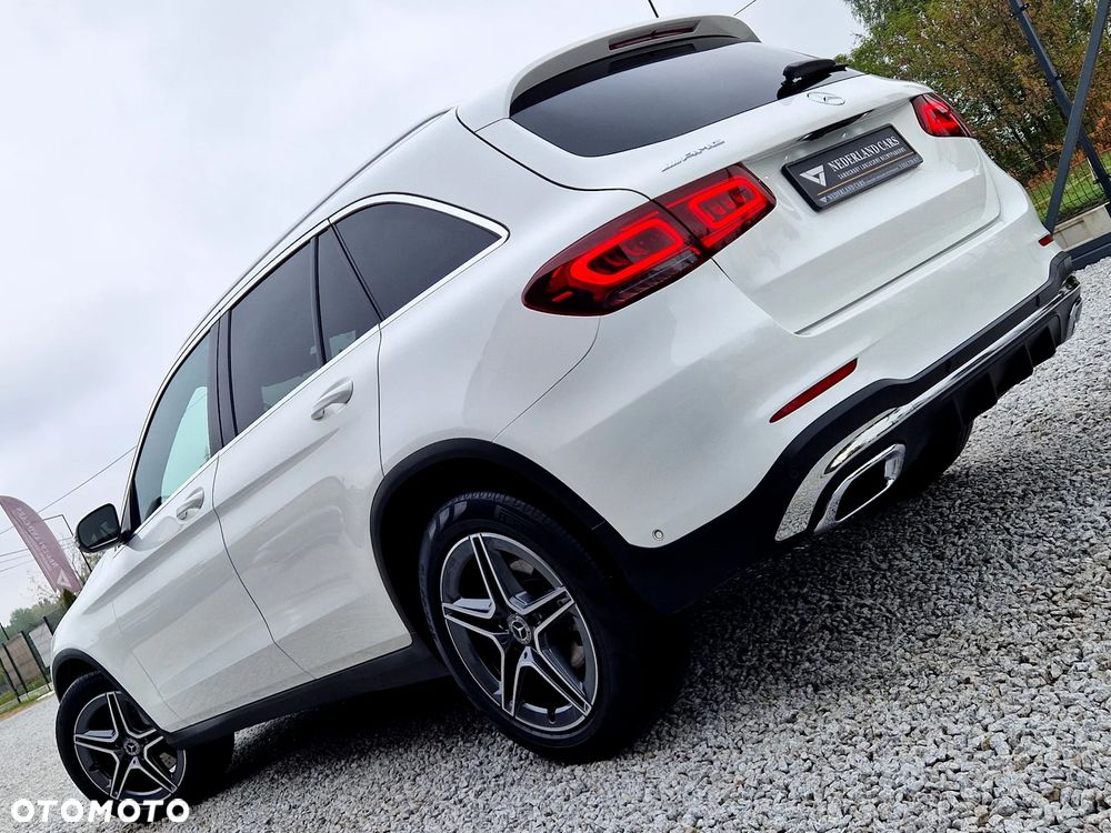Mercedes-Benz GLC - 8