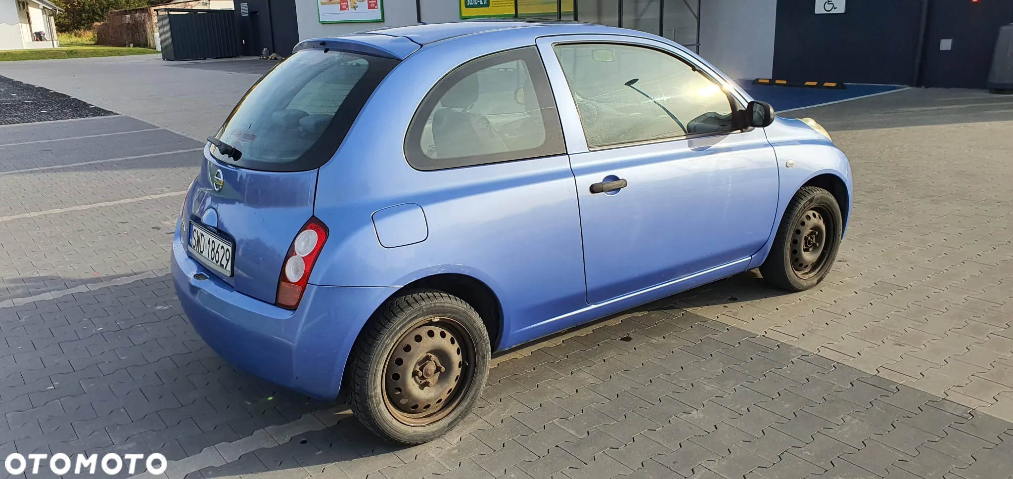 Nissan Micra 1.2 Visia - 4