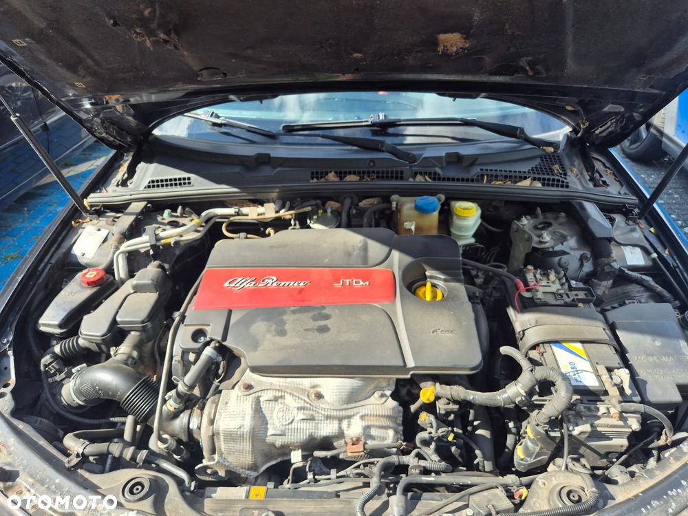 Alfa Romeo 159 2.0JTDM Distinctive - 12