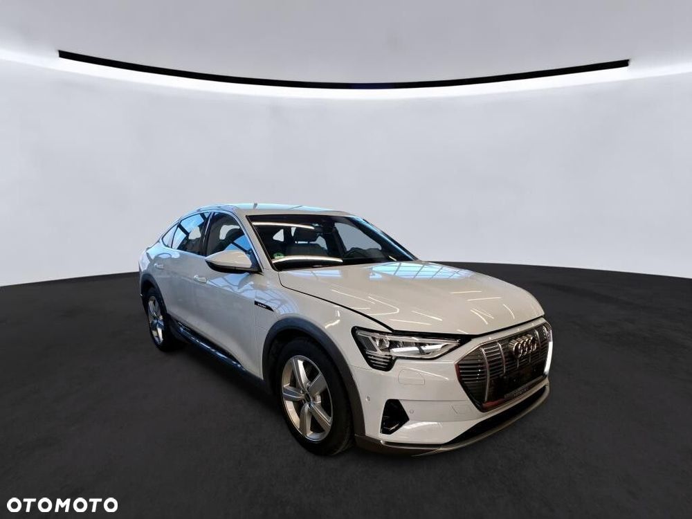 Audi e-tron - 6
