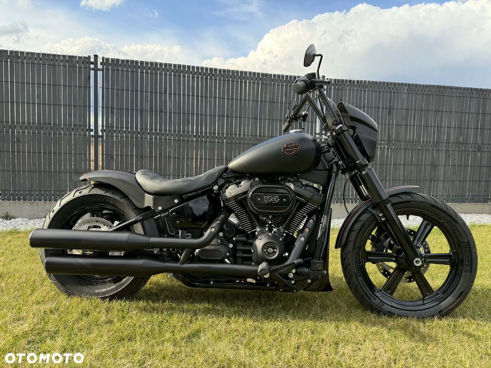 Harley-Davidson Softail Street Bob - 10