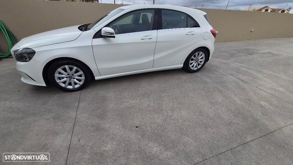 Mercedes-Benz A 160 d Urban - 2