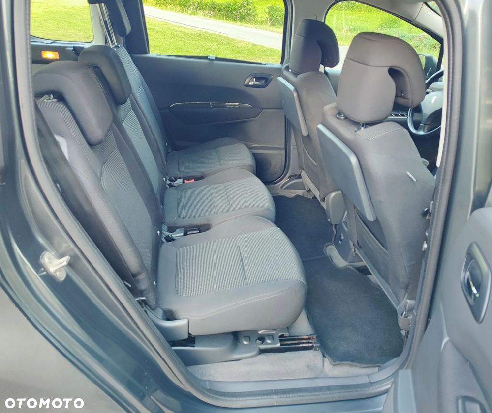 Peugeot 5008 120 VTi Premium - 28