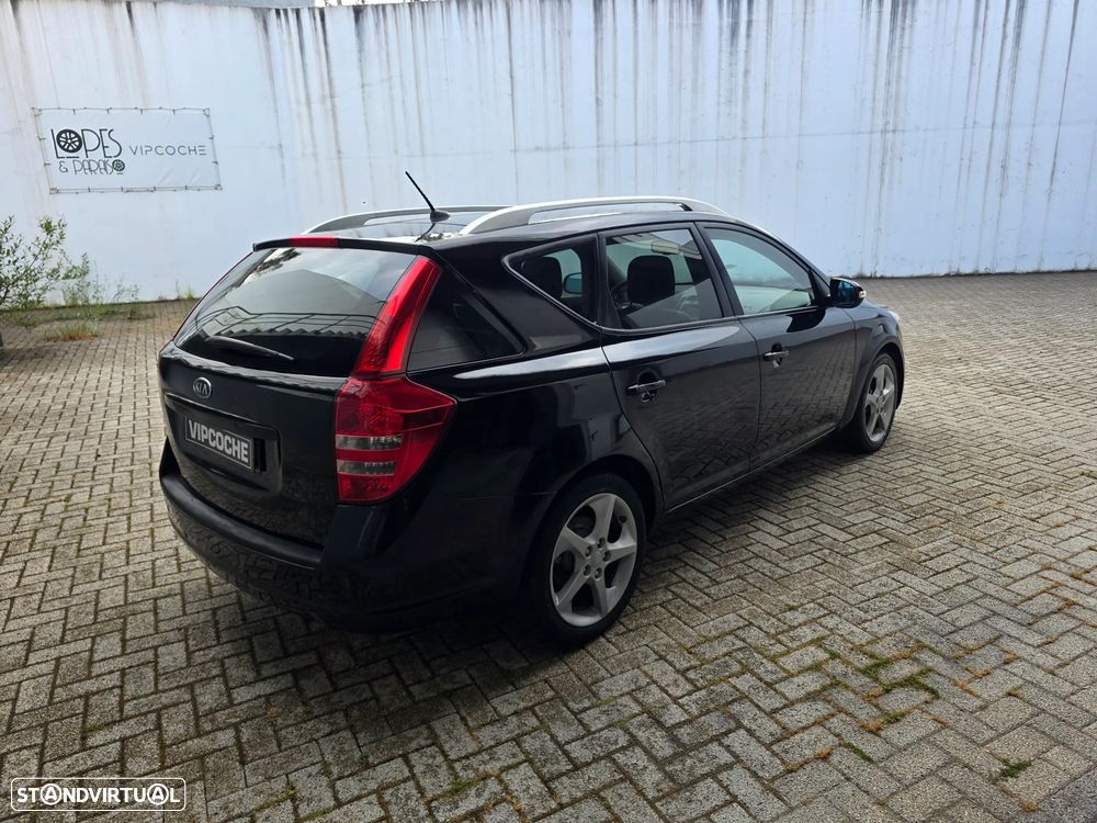 Kia Ceed SW 1.6 CRDi EX ISG - 9