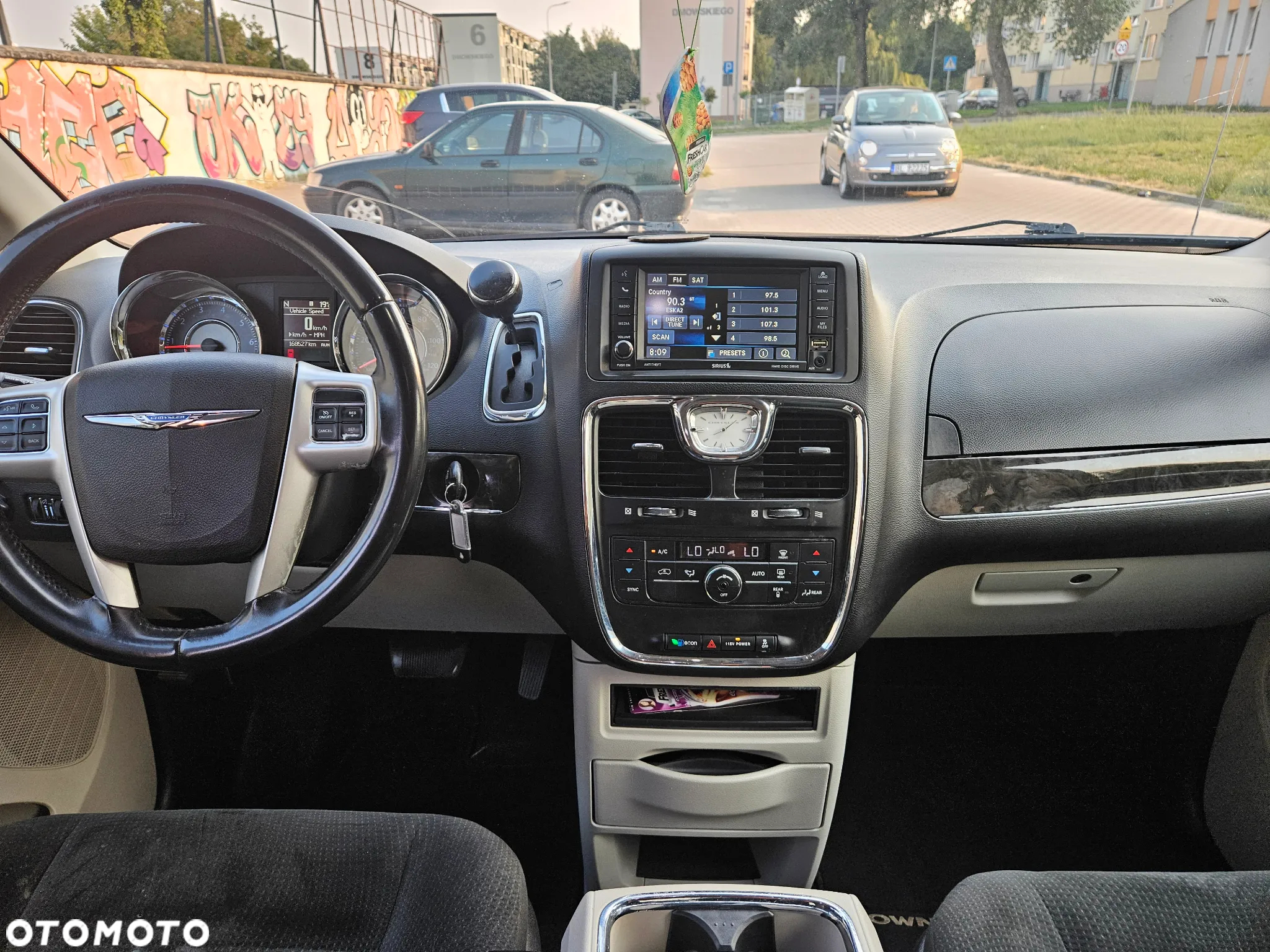 Chrysler Town & Country 3.6 Touring - 9