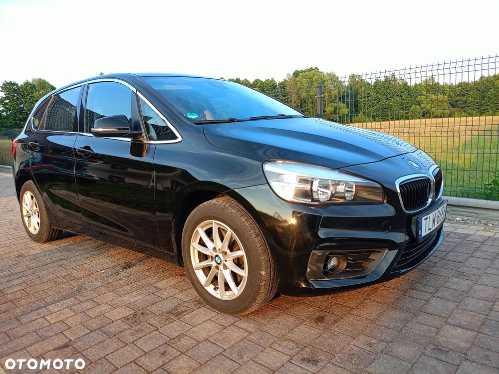 BMW Seria 2 218i - 10
