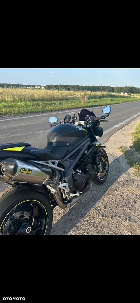 Triumph Speed Triple - 3