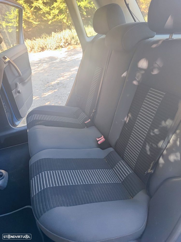 VW Polo 1.2 Live - 9