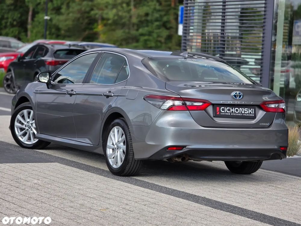Toyota Camry 2.5 Hybrid Prestige CVT - 6