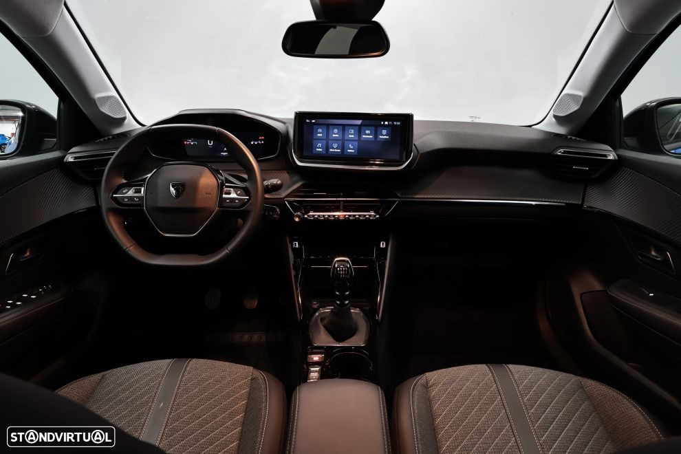 Peugeot 208 1.2 PureTech Allure - 18