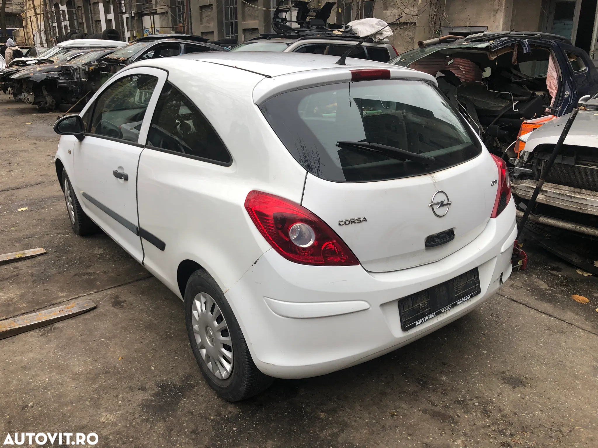 Dezmembrez Opel Corsa D alb diesel 2008 - 6
