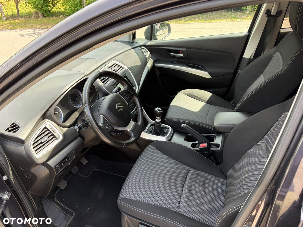 Suzuki SX4 1.6 DDiS Comfort - 12