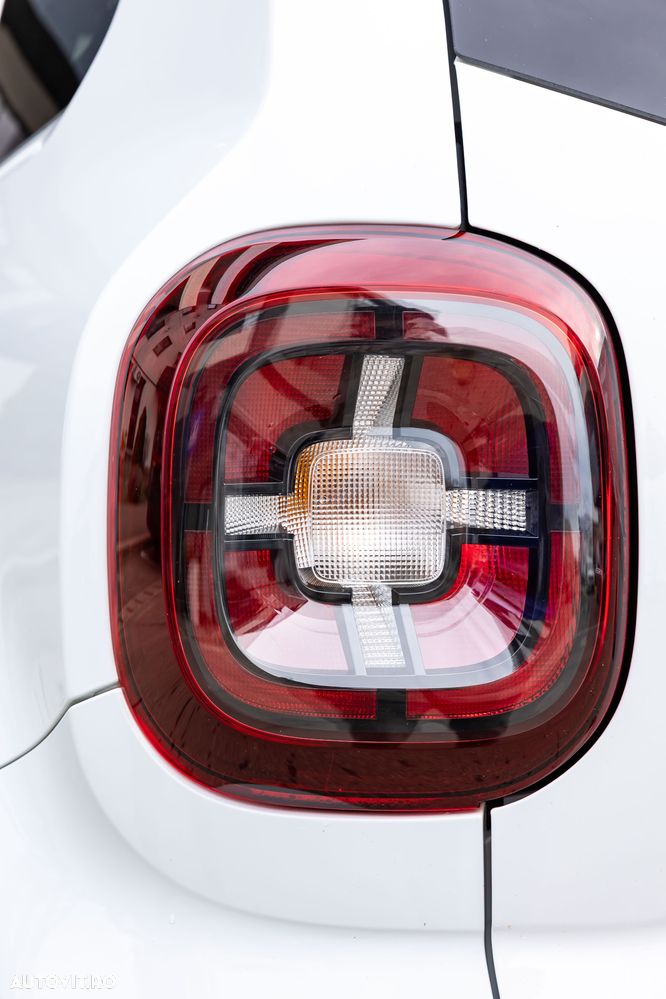 Dacia Duster Blue dCi 115 4WD Celebration - 30