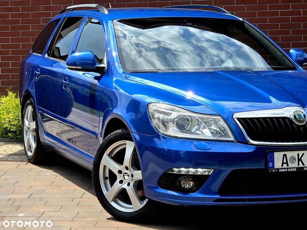 Skoda Octavia 2.0 TDI CR DPF RS - 13