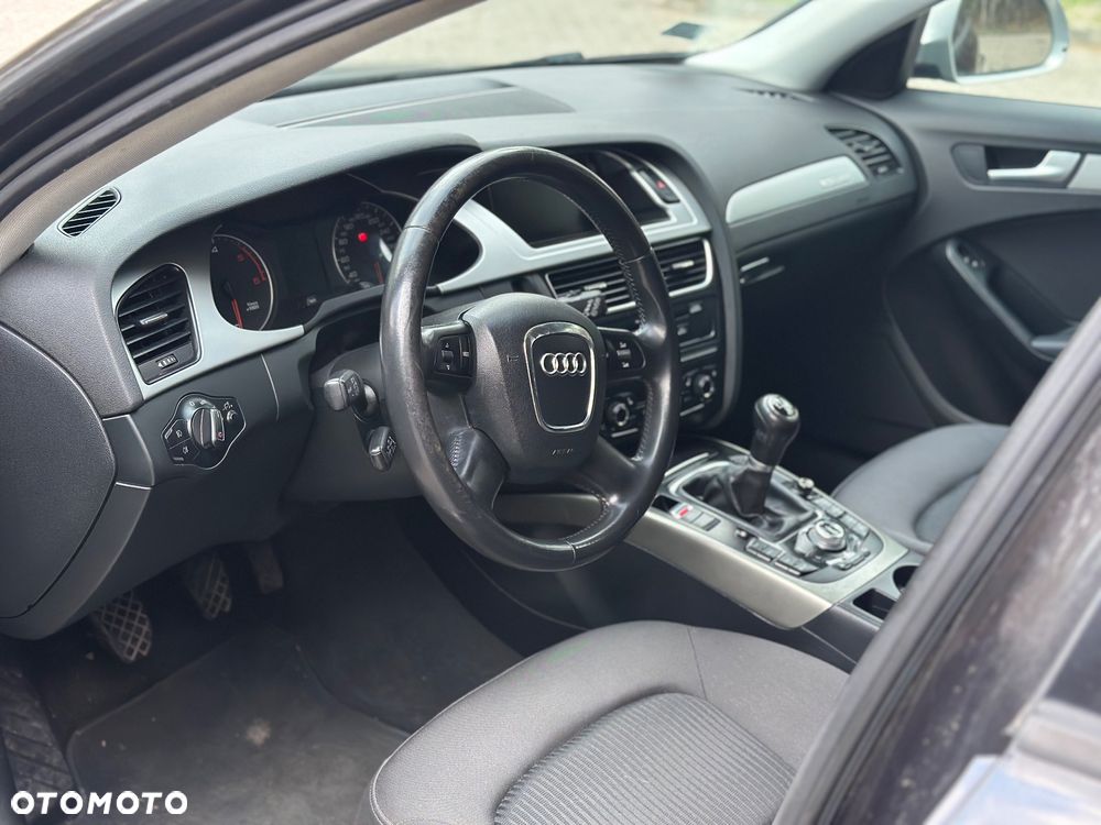 Audi A4 Avant - 20