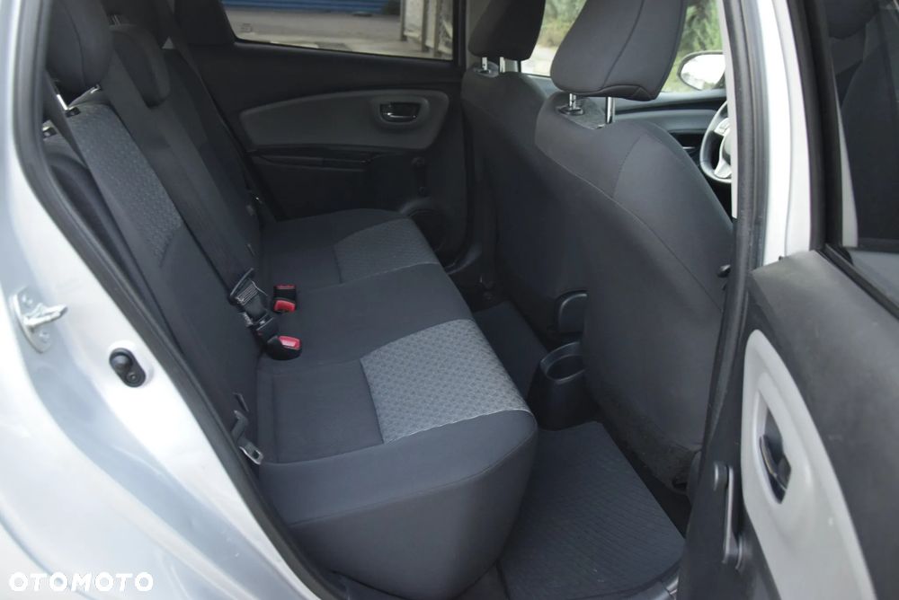 Toyota Yaris - 37