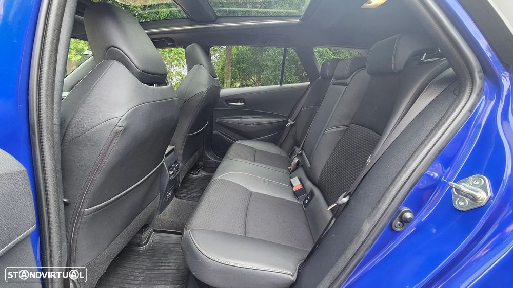 Toyota Corolla Touring Sports 1.8 Hybrid Exclusive - 24