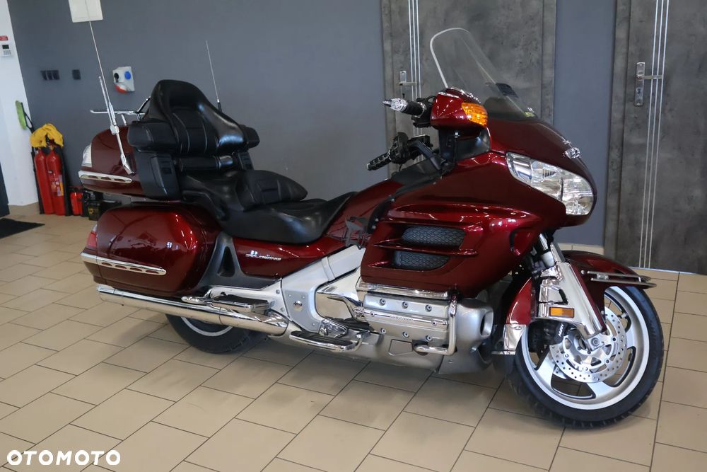 Honda GL - 10