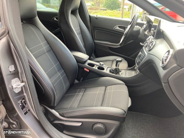 Mercedes-Benz CLA 180 d Peak Edition - 30