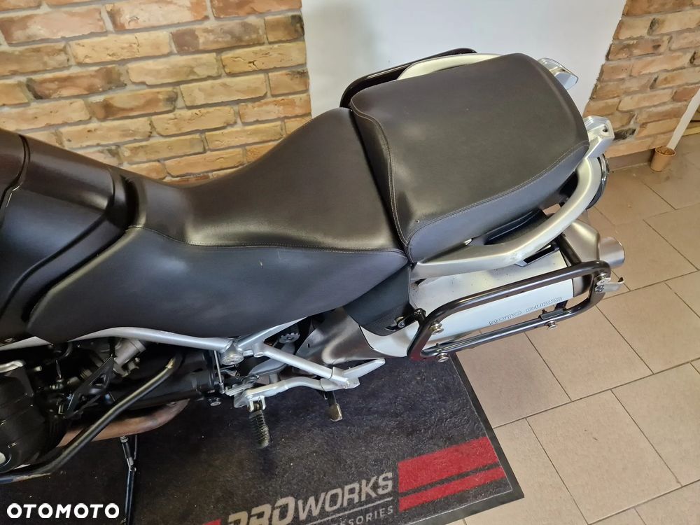 Moto Guzzi Stelvio - 28
