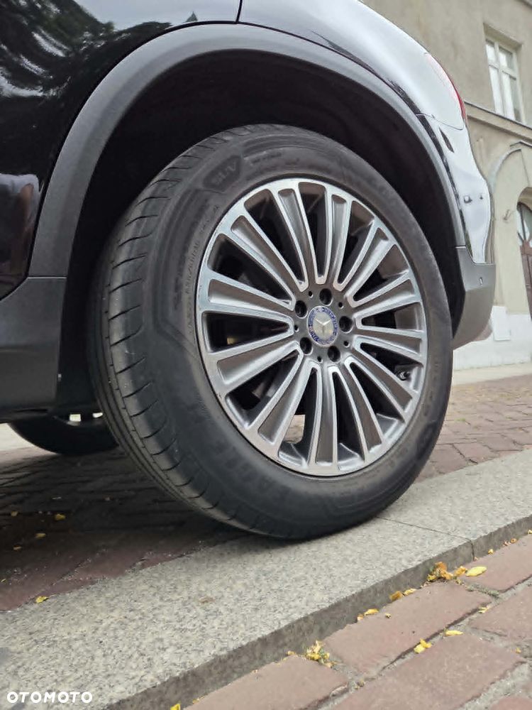 Mercedes-Benz GLC - 6