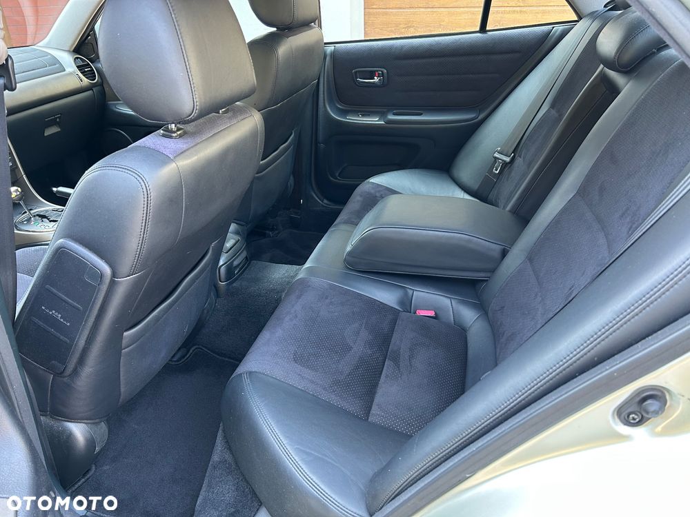 Lexus IS 200 Elegance - 22