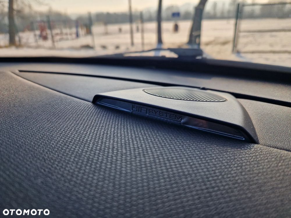Citroën DS3 HDi 90 FAP SoChic - 12