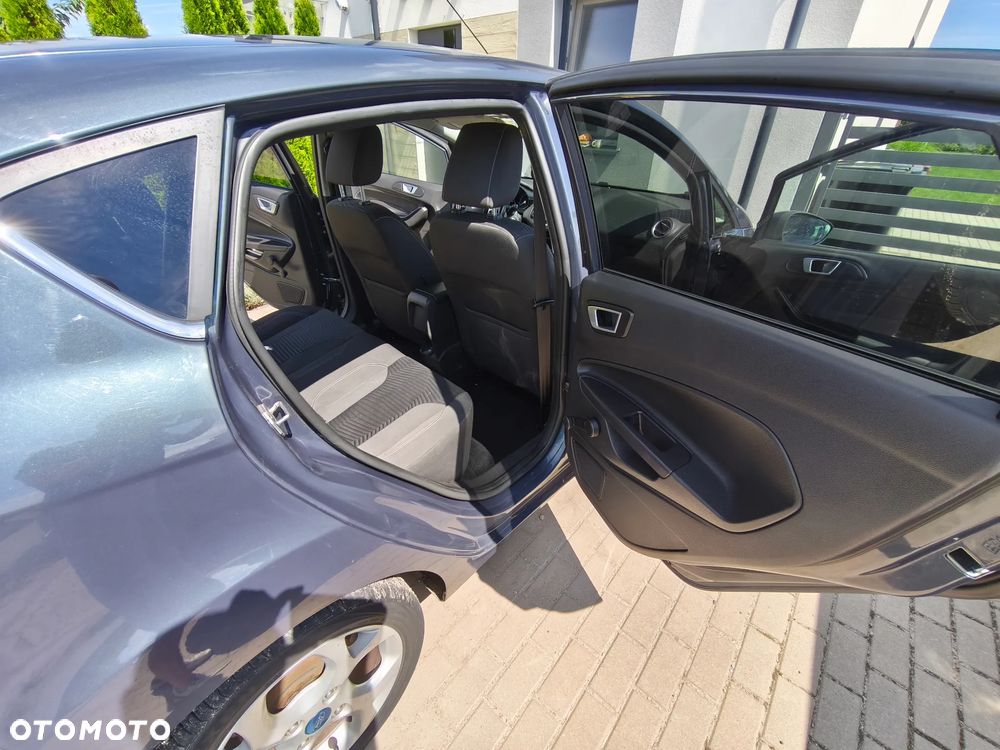 Ford Fiesta 1.0 EcoBoost Titanium - 14