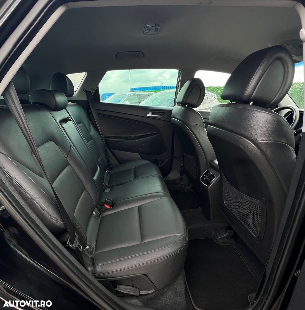 Hyundai Tucson blue 1.7 CRDi 2WD DCT Premium - 15