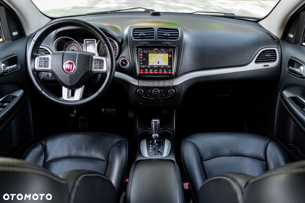Fiat Freemont 2.0 Multijet Lounge AWD - 27