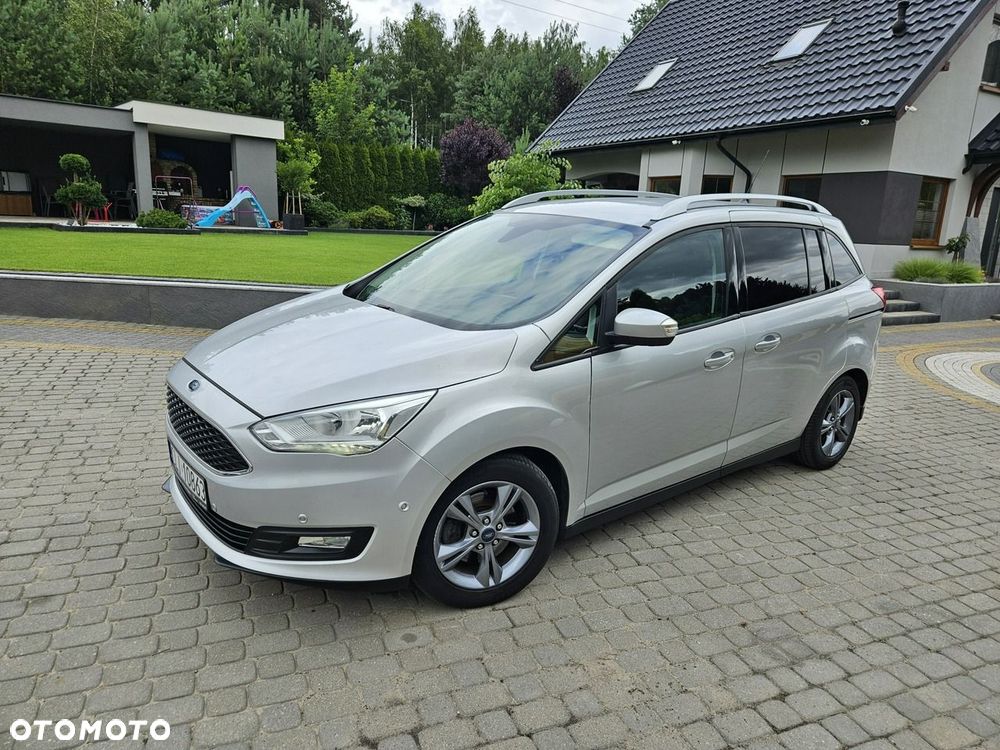 Ford Grand C-MAX - 1
