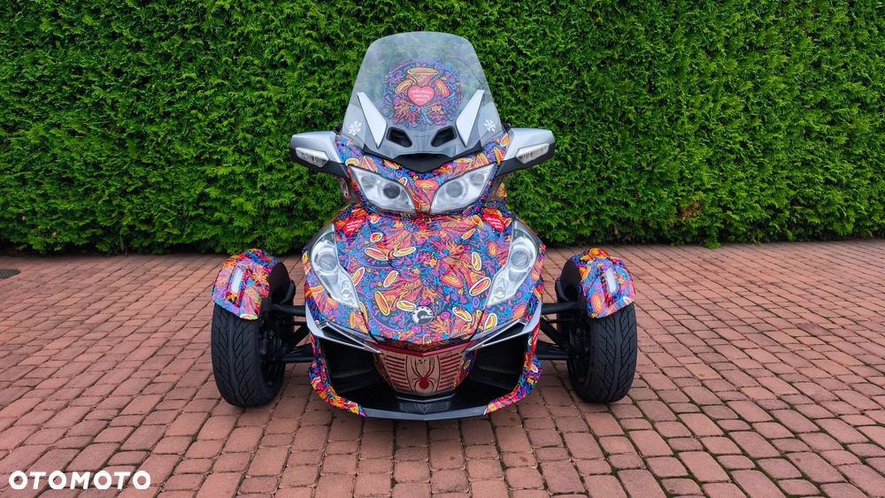 Can-Am Spyder - 3