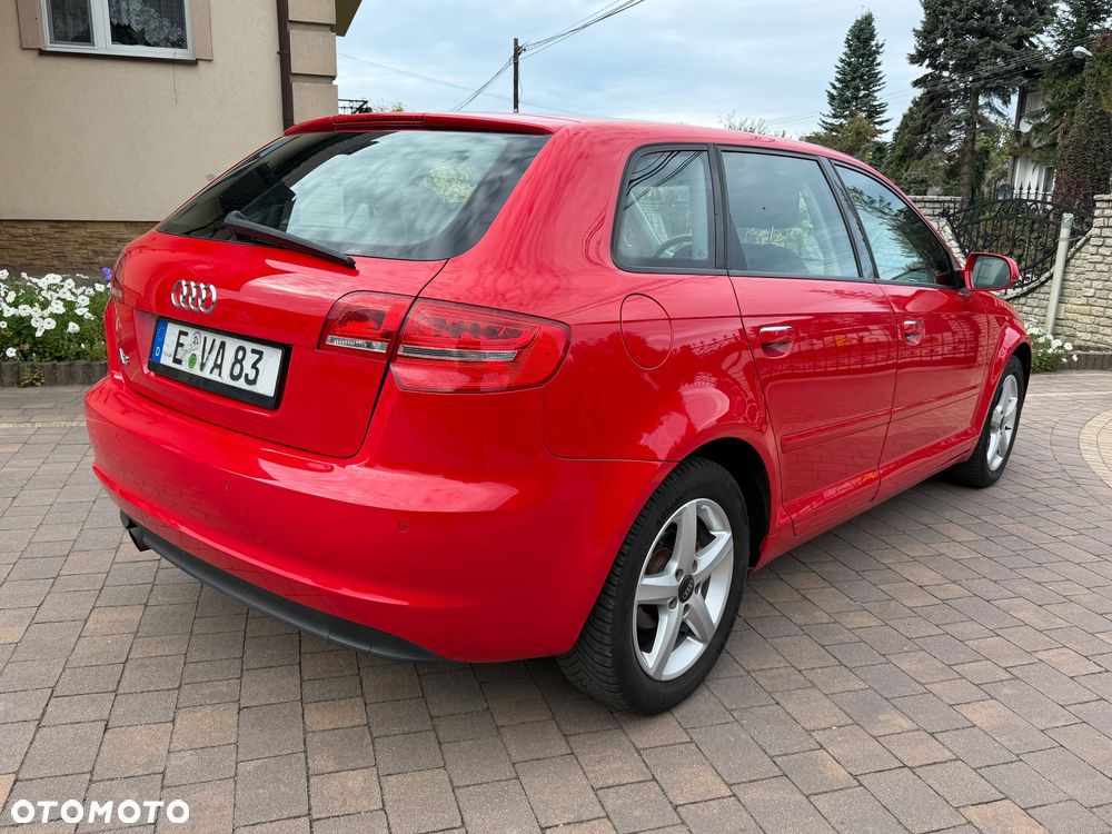Audi A3 Sportback 1.6 Ambition - 17