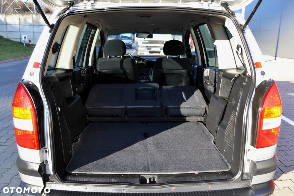 Opel Zafira 2.0 DTI Edition - 35