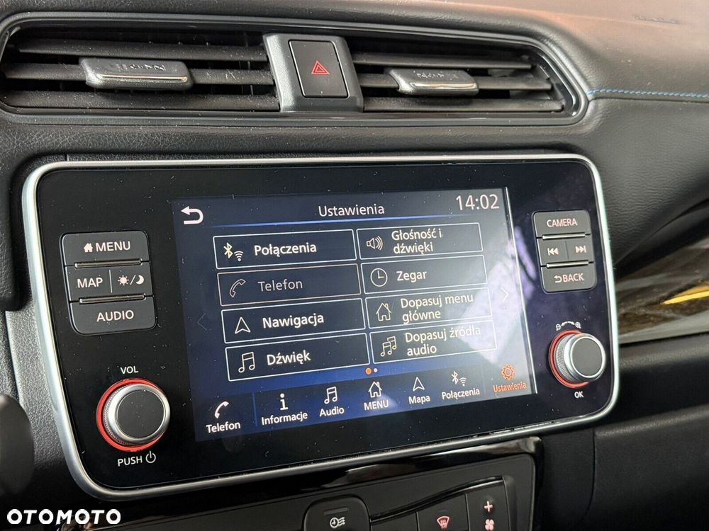 Nissan Leaf - 22