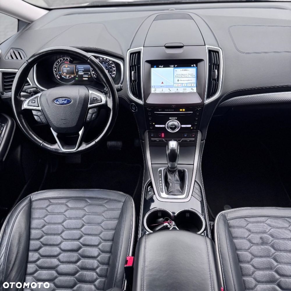 Ford S-Max - 27