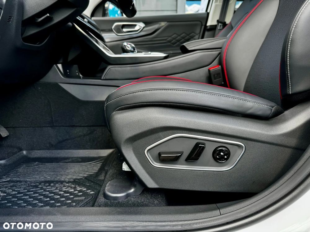 BAIC 7 1.5T Luxury DCT - 15