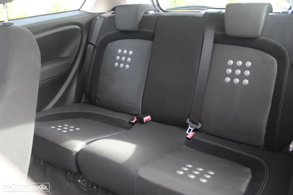 Fiat Grande Punto 1.3 M-Jet Sport - 9