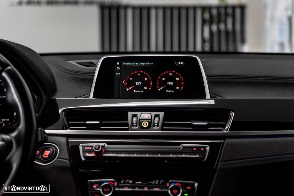 BMW X2 18 d sDrive Auto Pack M - 31