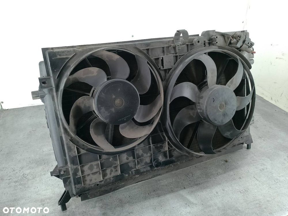 CHŁODNICA WODY Z WENTYLATOREM SKODA OCTAVIA II1K0121207T 1355D3001951CJ - 4