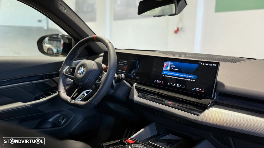 BMW M5 Touring xDrive - 20