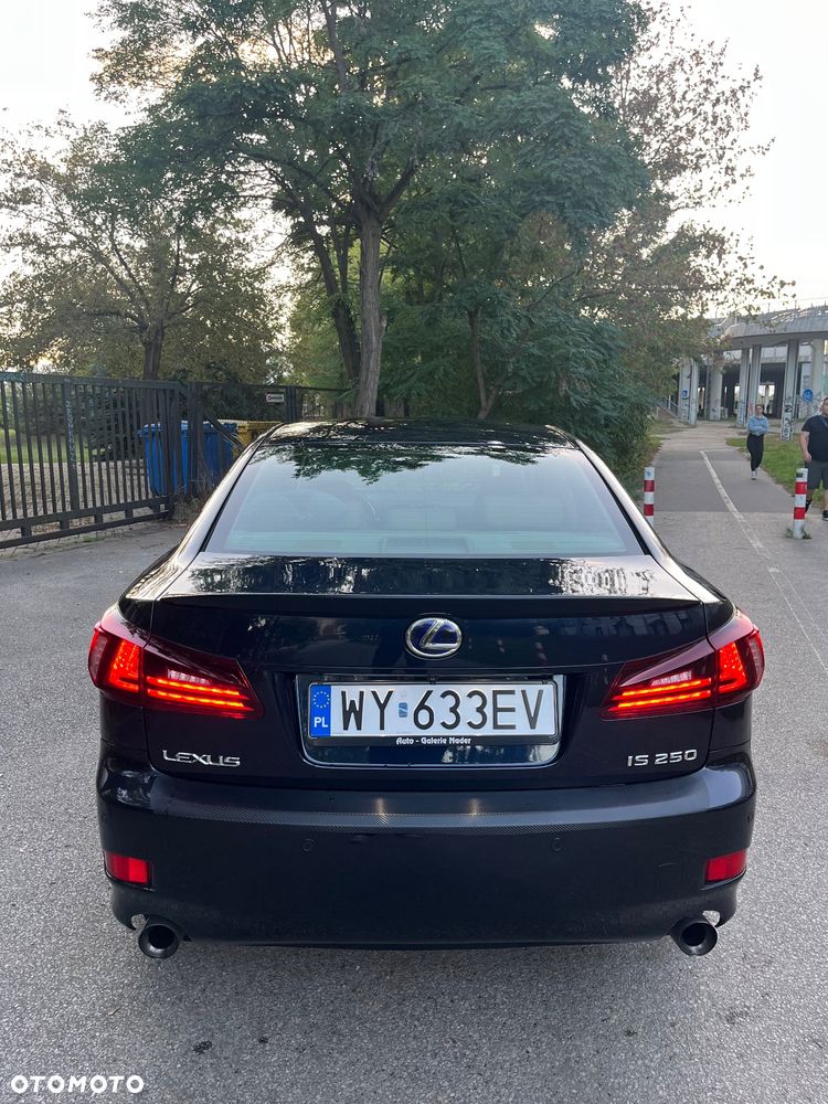 Lexus IS 250 F-Sport - 4
