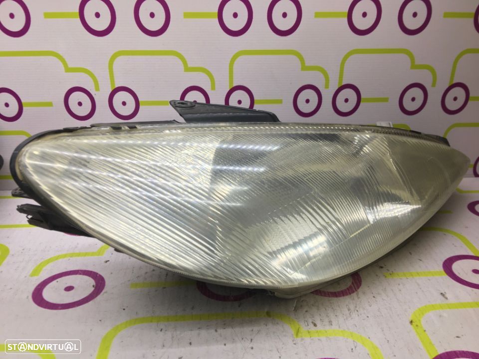 Óptica Direita Peugeot 206 1.4 HDi 69 Cv de 2002 - Ref: 9632689280 - NO600012 - 2